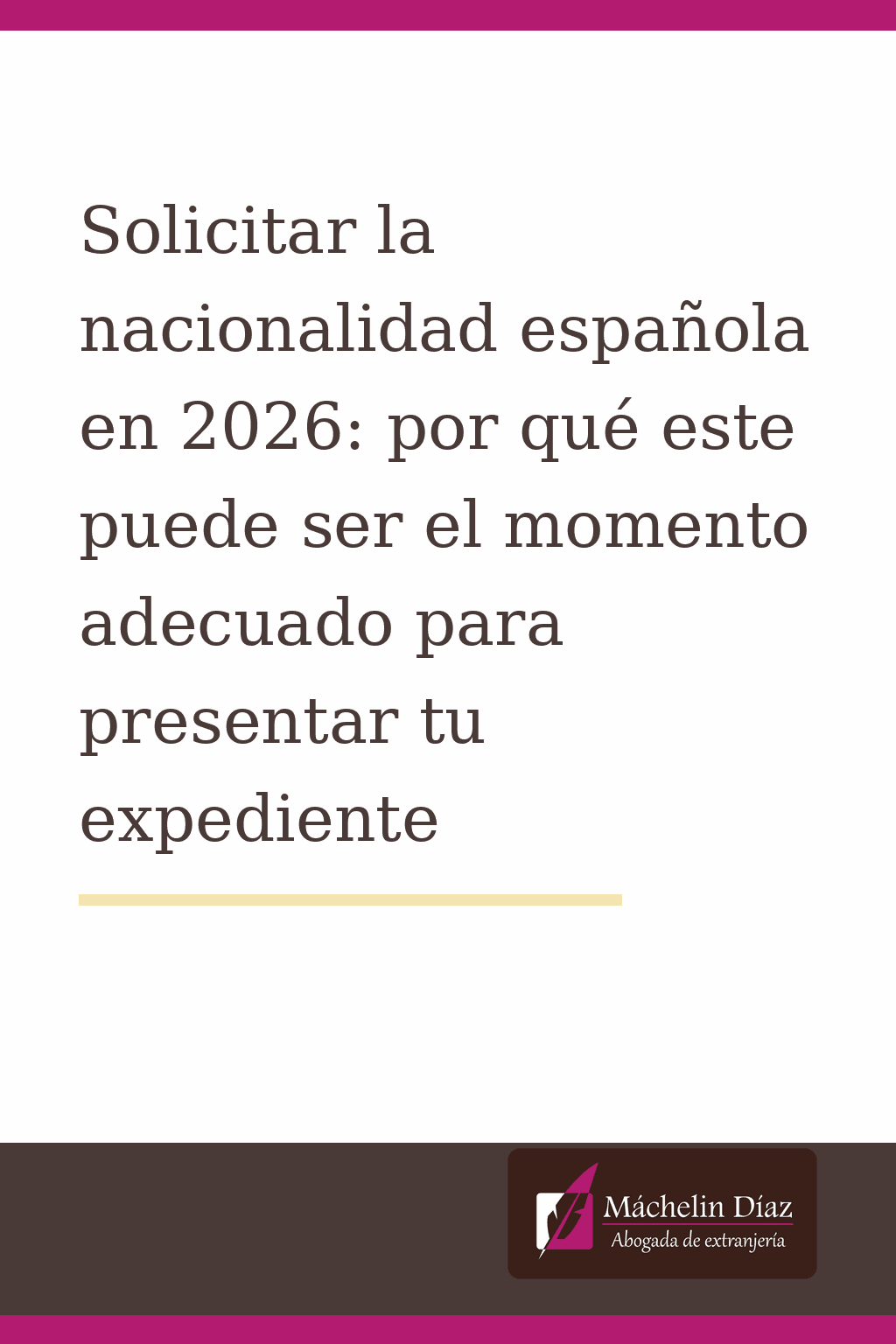 Abogada de extranjería mostrando documentos para solicitar la nacionalidad española en 2026.